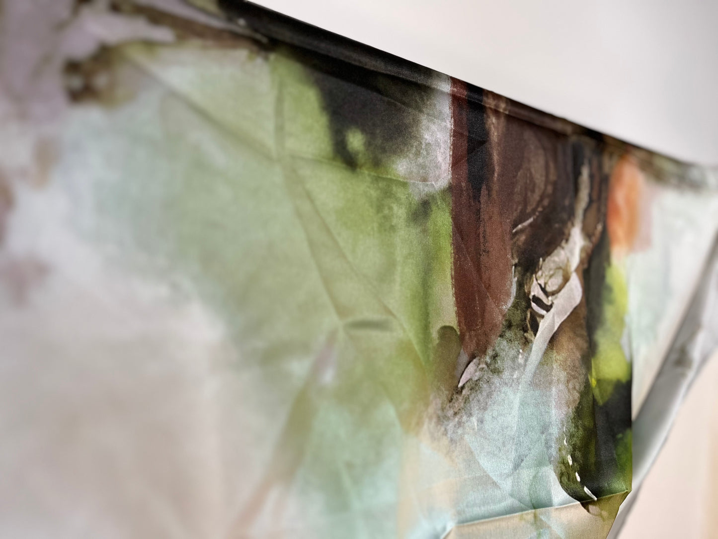 BOTANICALS SATIN HIJAB