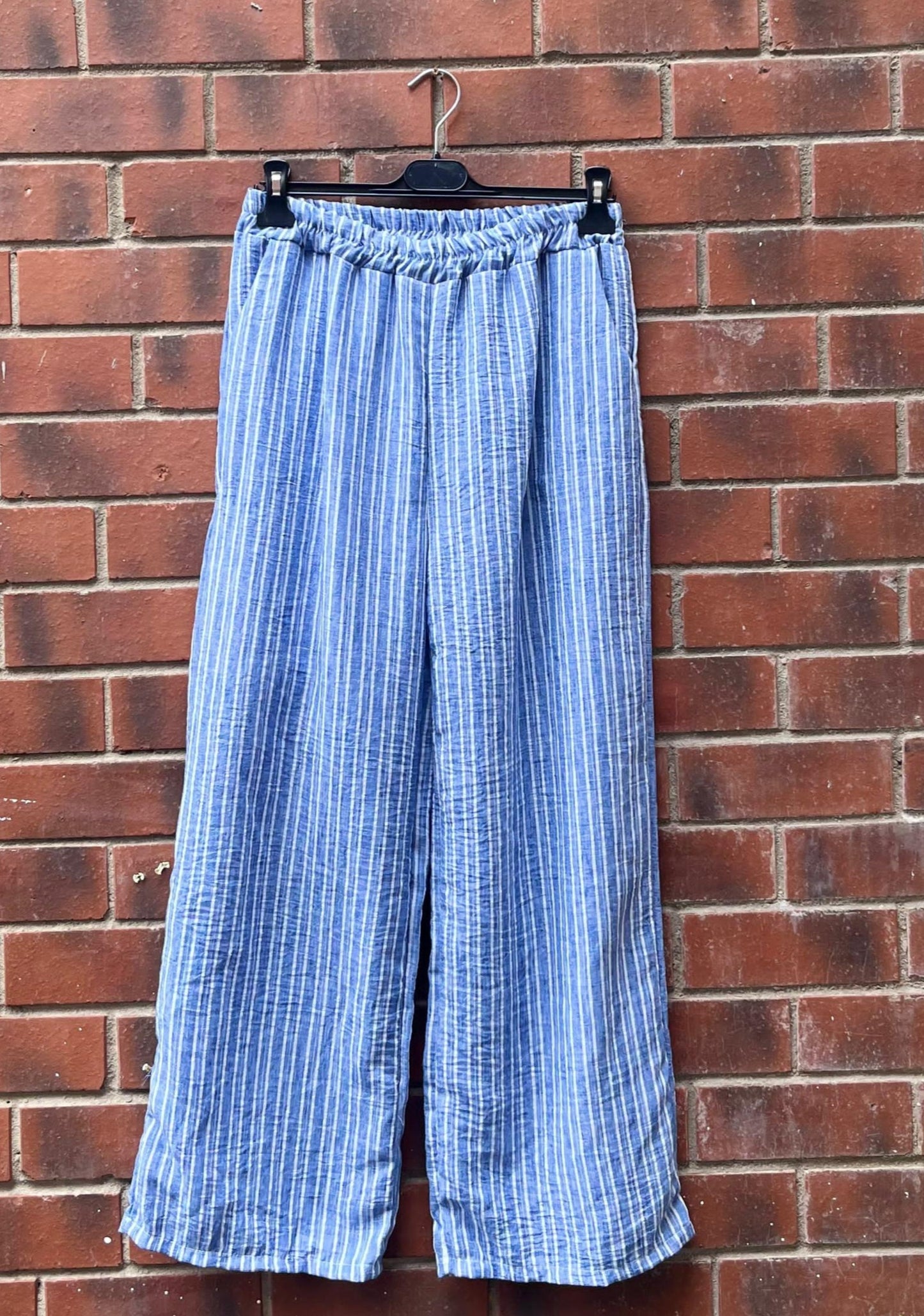LINEN SHIRT AND TROUSERS SET – CASUAL & CHIC LINEN OUTFIT