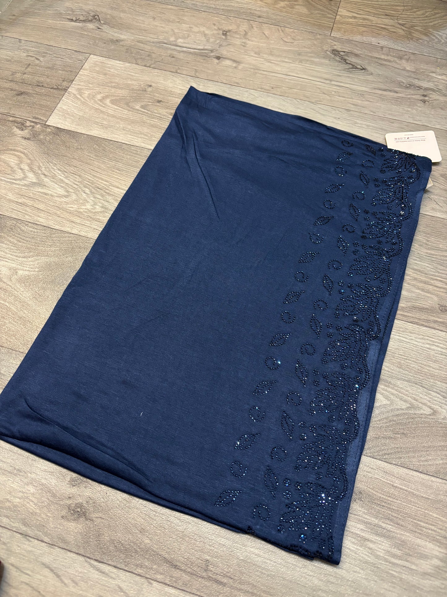 RHINESTONE JERSEY HIJAB -MAPLE LEAF