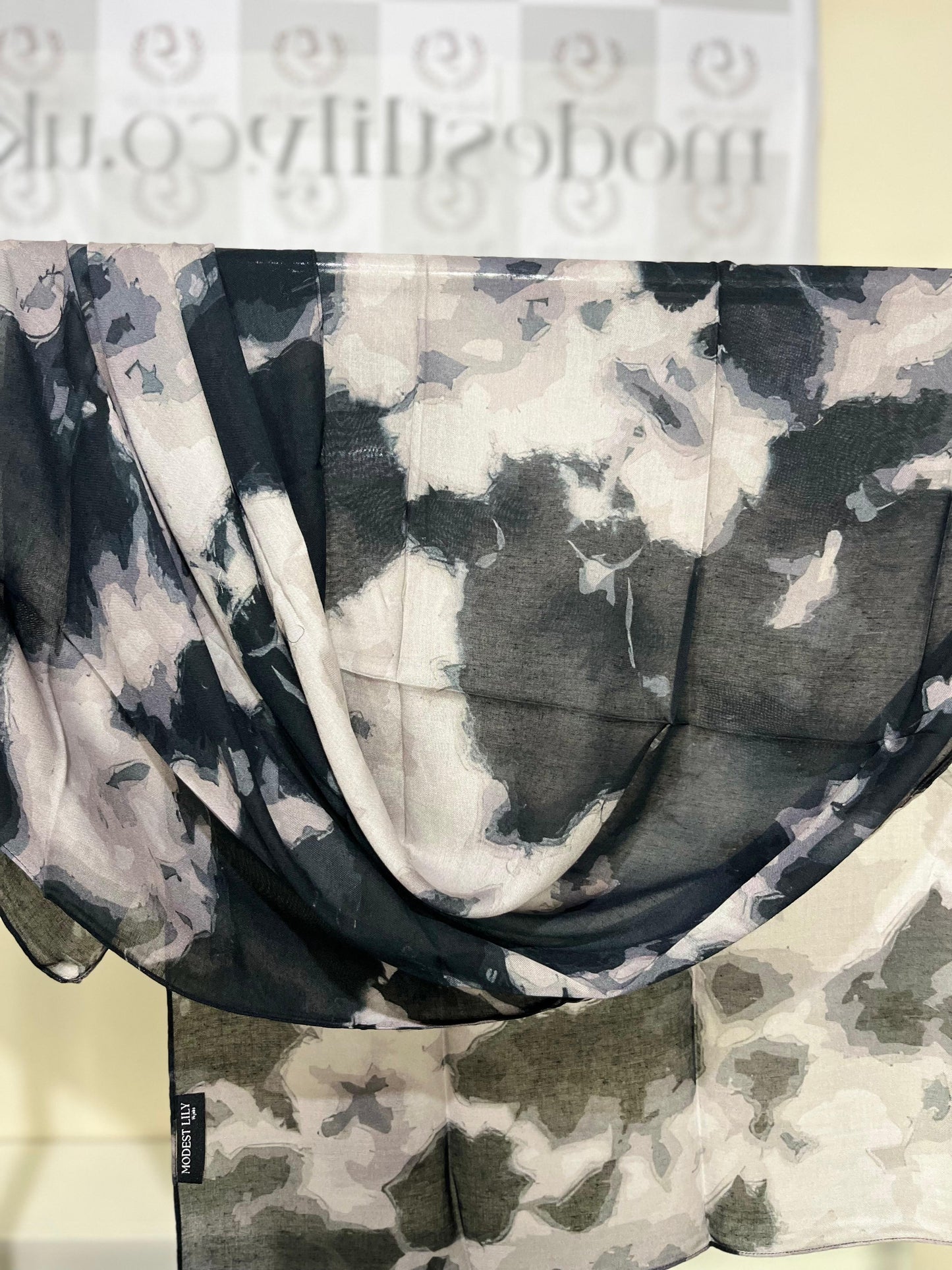 MIDNIGHT MARBLE MODAL HIJAB