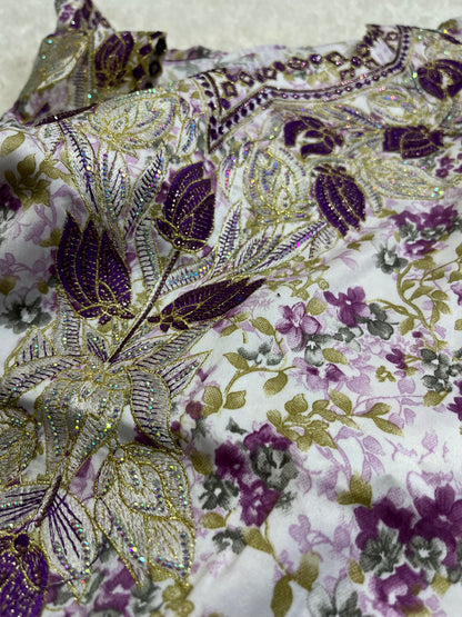 Elegant purple Mukhawer inspired by Dubai Gulf fashion and modest wear